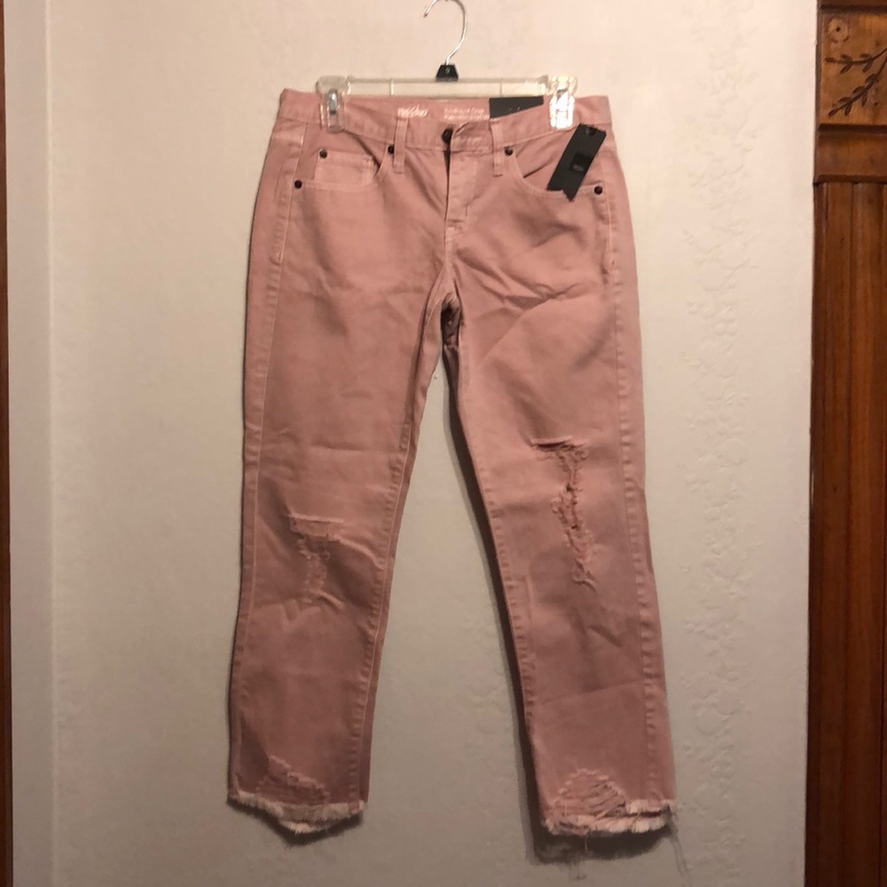 Pale pink boyfriend crop denim pants